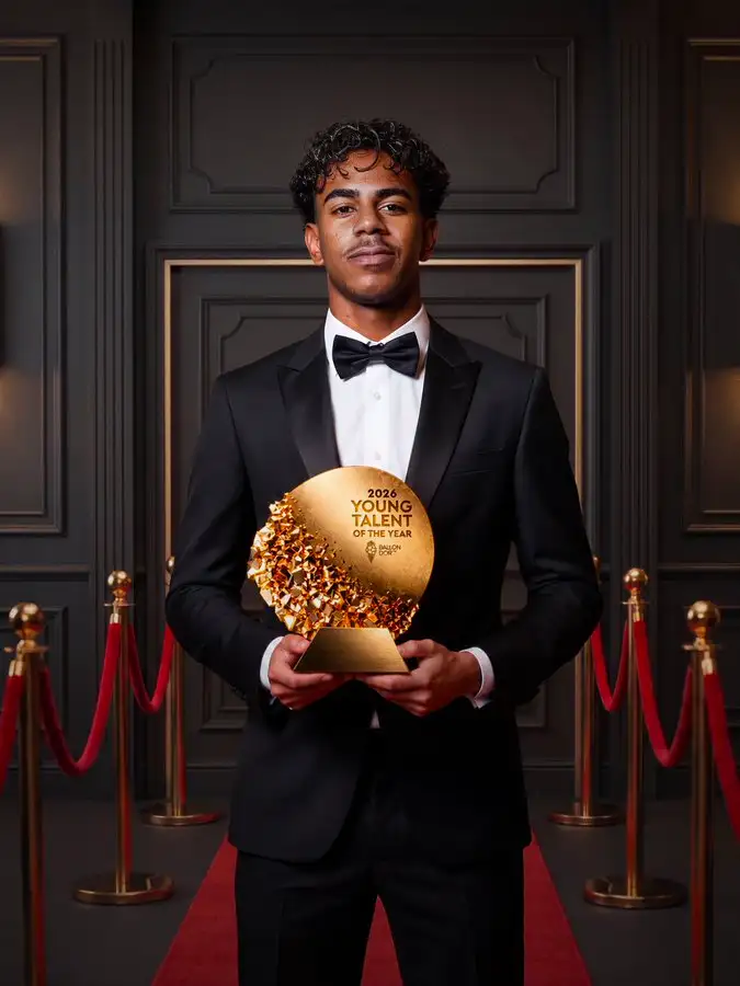 هاري كاين وأليكسيا بوتياس يتوجان بالكرة الذهبية 2026... وإسبانيا تكتسح الجوائز بـ7 ألقاب من أصل 11
