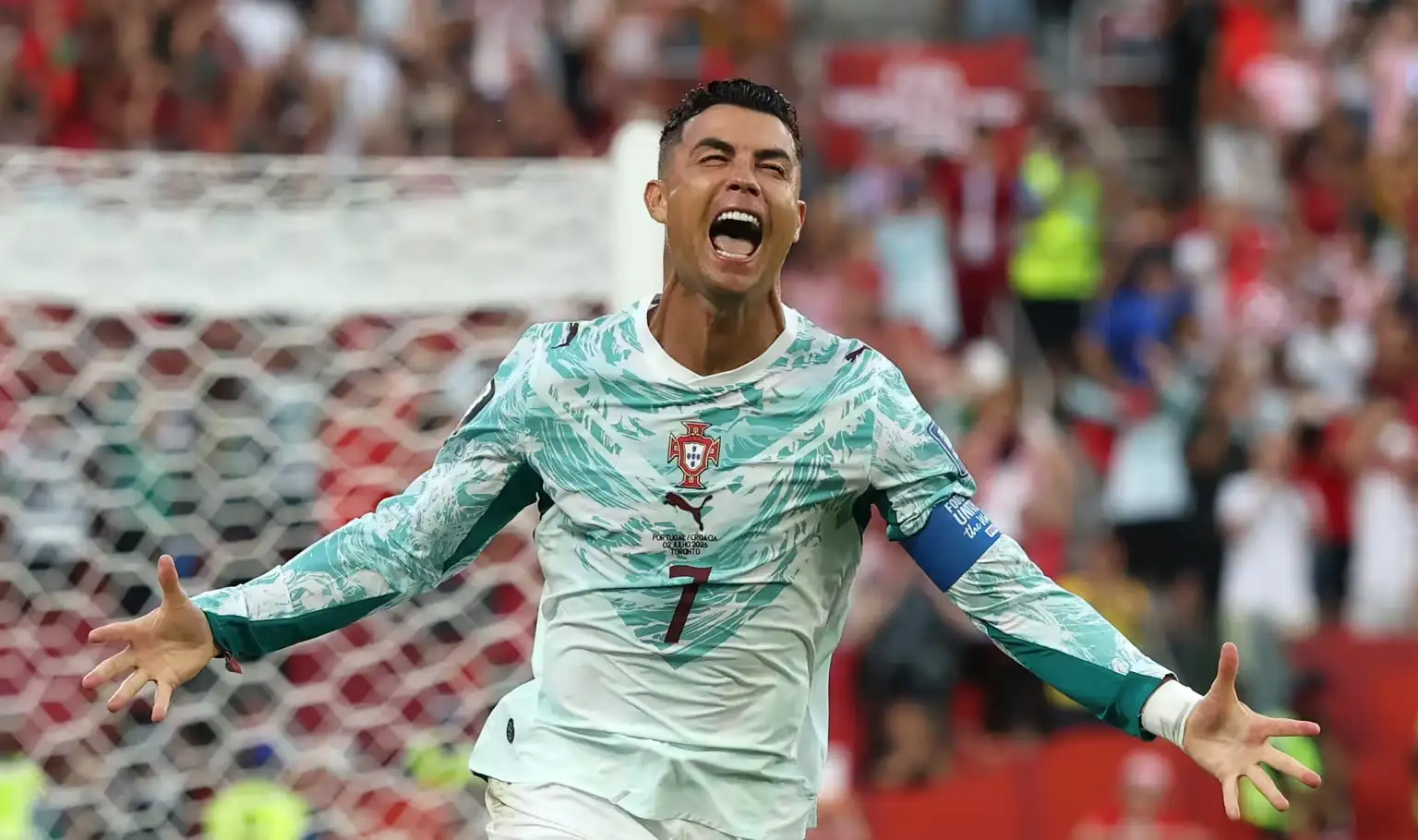 محمد صلاح ورفاقه للتأهل على حساب أستراليا والجزائر تُودع المونديال وإسبانيا تهزم النمسا بجدارة ورونالدو يدخل التاريخ ويقود البرتغال إلى فوز مثير على كرواتيا - 3